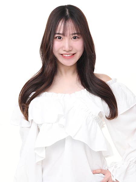 直井寧音