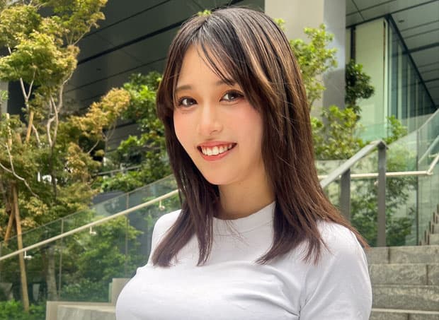 桃衣 美羽