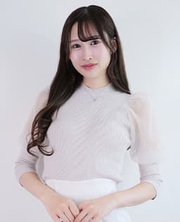 川井 栞
