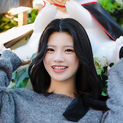 ももあ