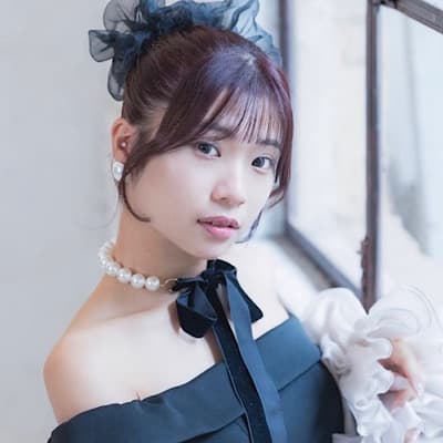 ゆいぴ